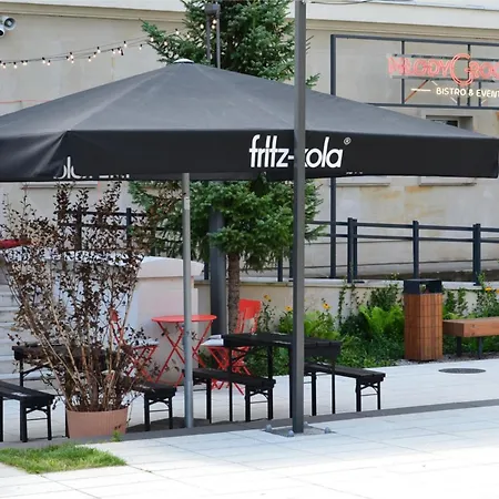 Praga Poludnie 2-bedroom 아파트 *