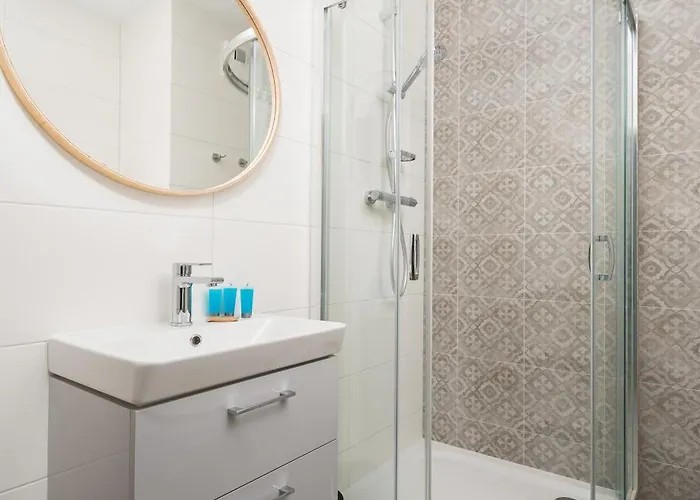 Praga Poludnie 2-bedroom * Warszawa