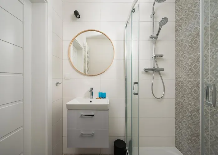 Praga Poludnie 2-bedroom Lejlighed *