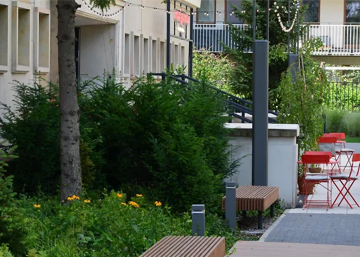 Praga Poludnie 2-bedroom * Warszawa